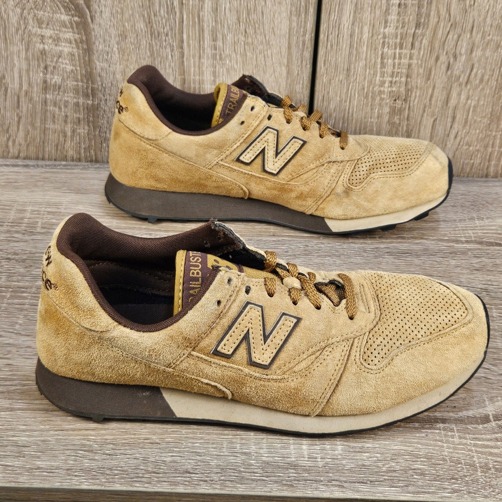 New Balance Trailbuster TBTBKB Tan Suede Trail Shoes Mens 10 Brown Sneakers